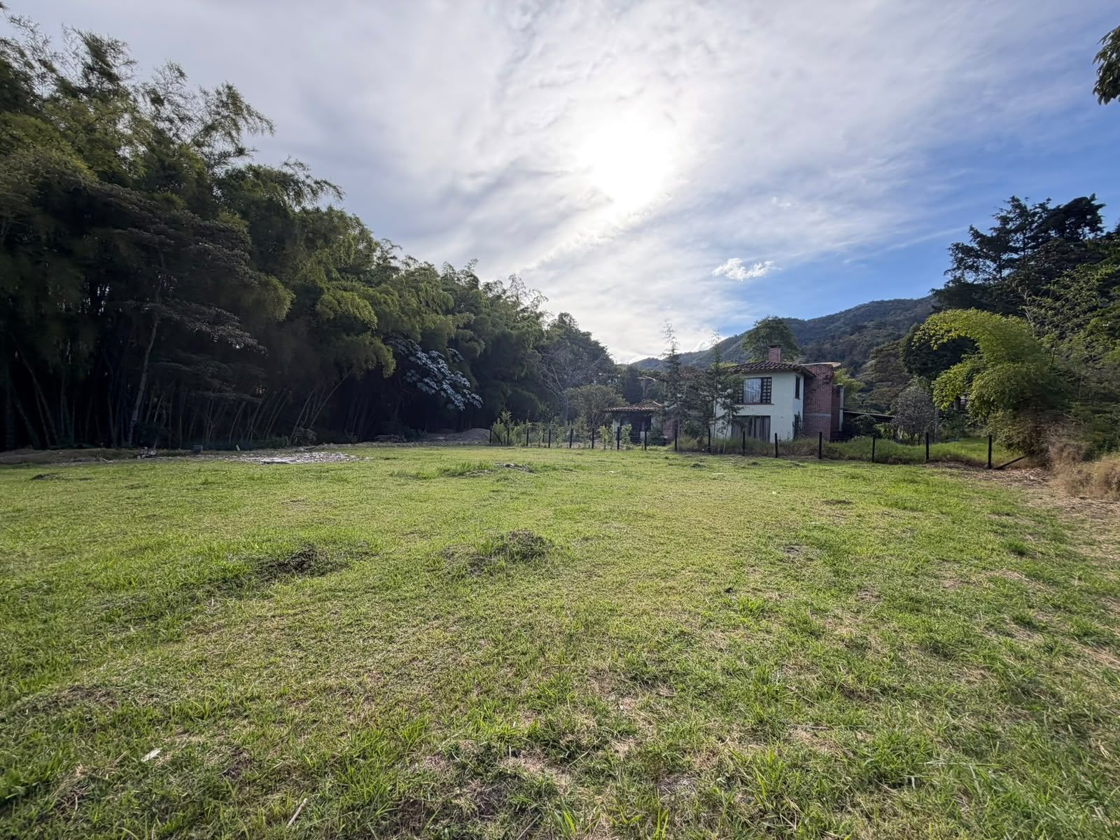 LOTE EN VENTA UBICADO EN LA CEJA - 4