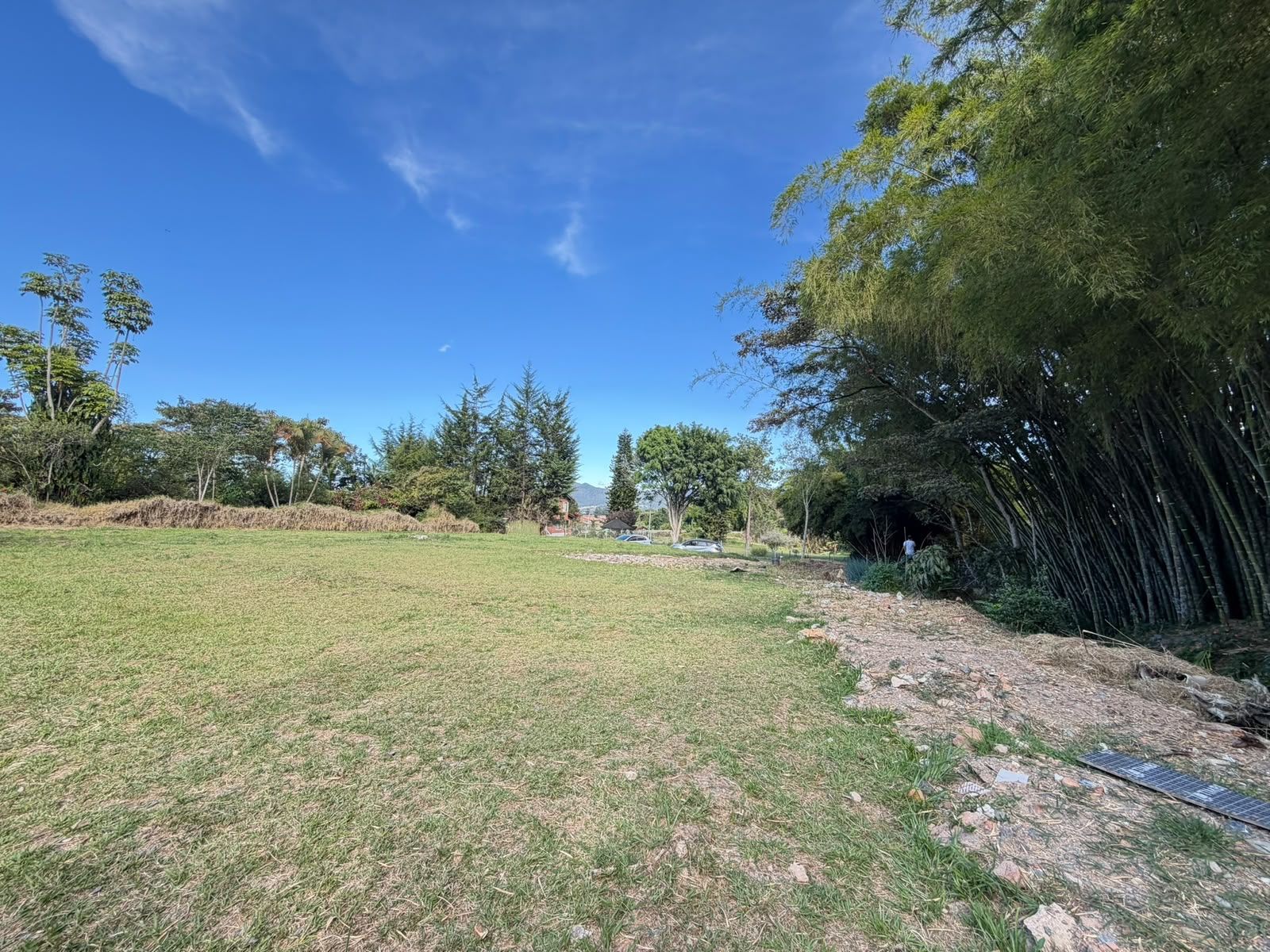 LOTE EN VENTA UBICADO EN LA CEJA - 10