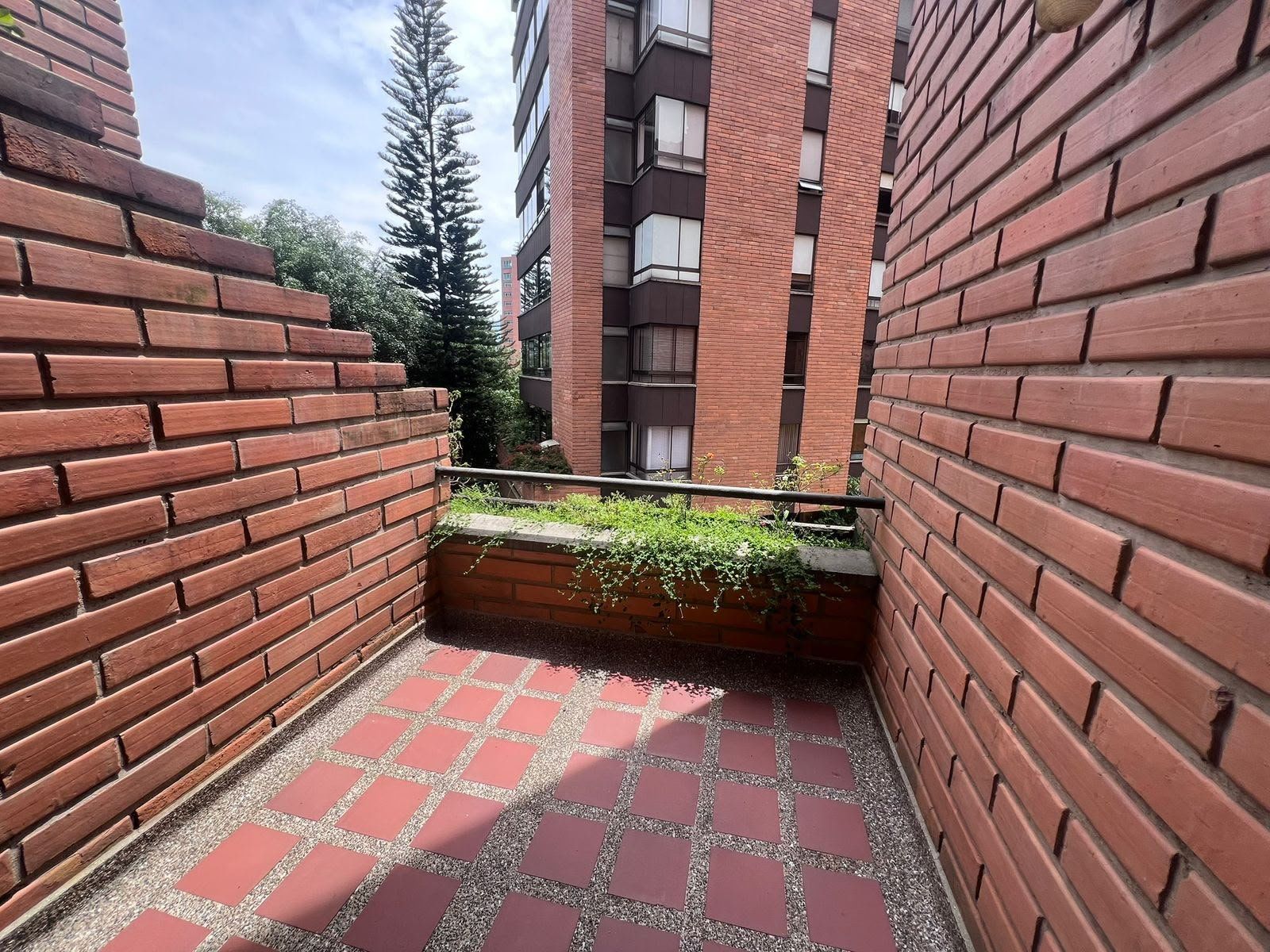 APARTAMENTO EN ARRIENDO UBICADO MEDELLIN SECTOR POBLADO - 16