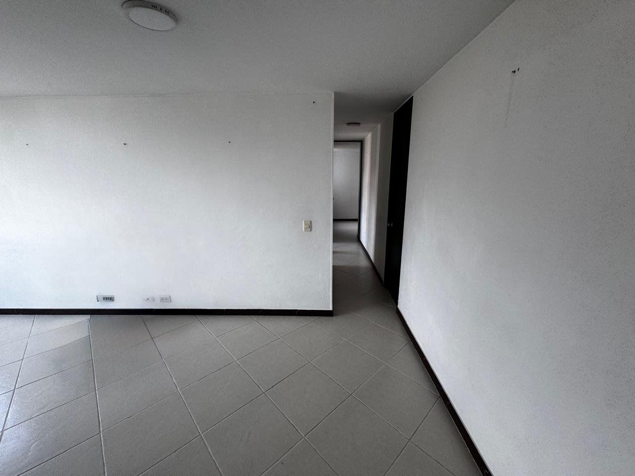 APARTAMENTO EN ARRIENDO UBICADO ENVIGADO SECTOR SENORIAL