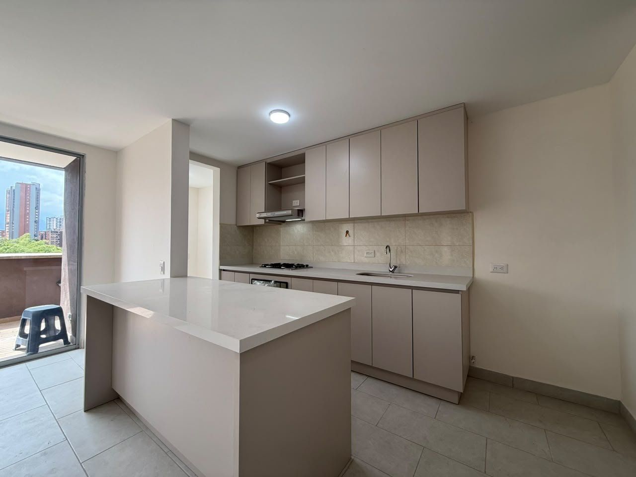APARTAMENTO EN ARRIENDO UBICADO EN ITAGUI SECTOR DITAIRES - 3