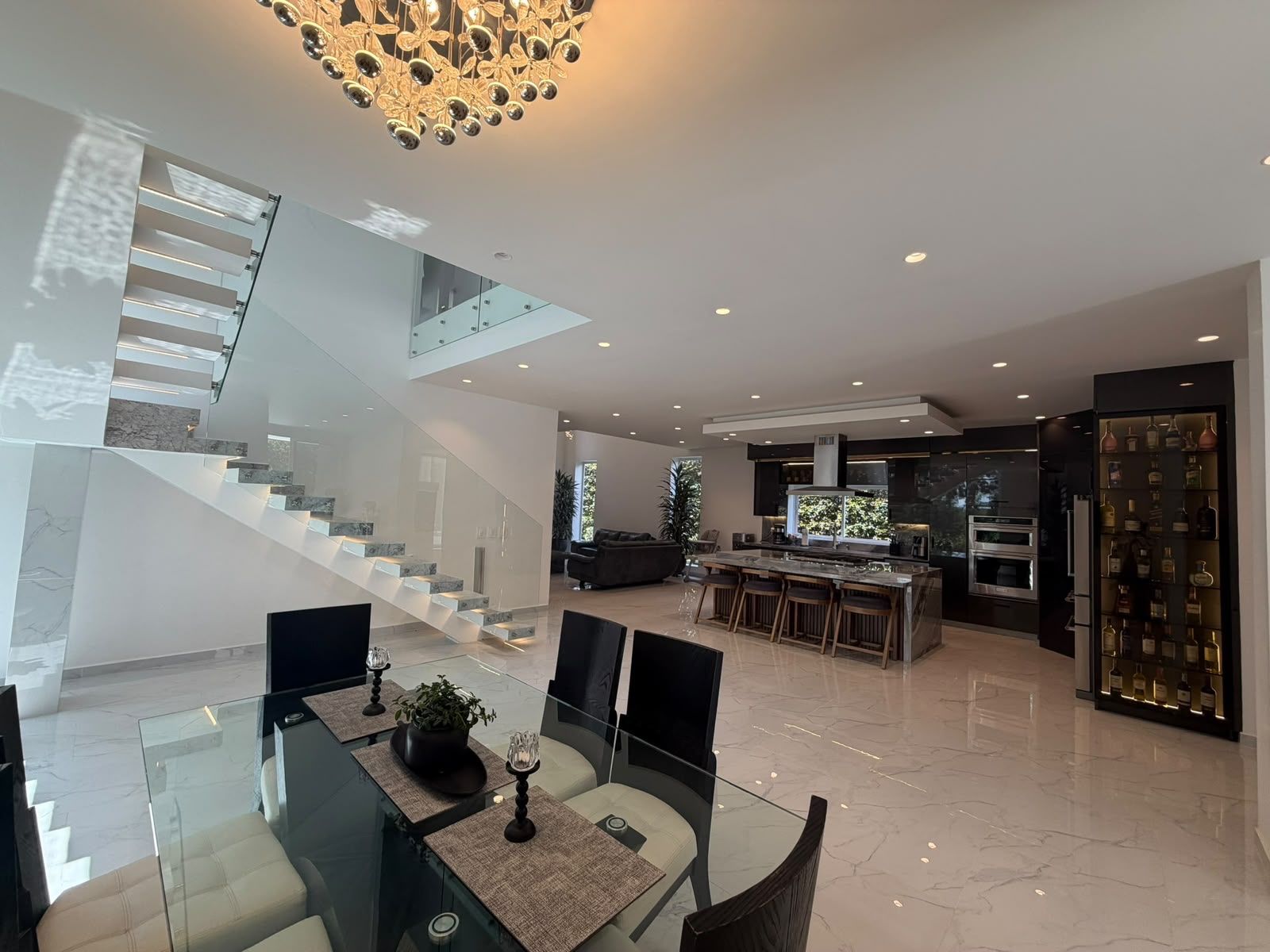 CASA EN VENTA UBICADA EN RIONEGRO SECTOR MAMPUESTO - 2