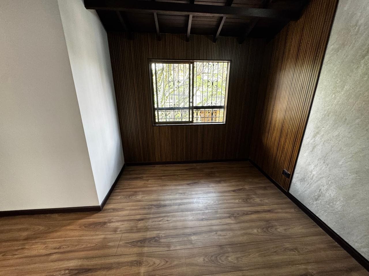 CASA EN ARRIENDO UBICADA EN MEDELLÍN SECTOR SIMON BOLIVAR - 7