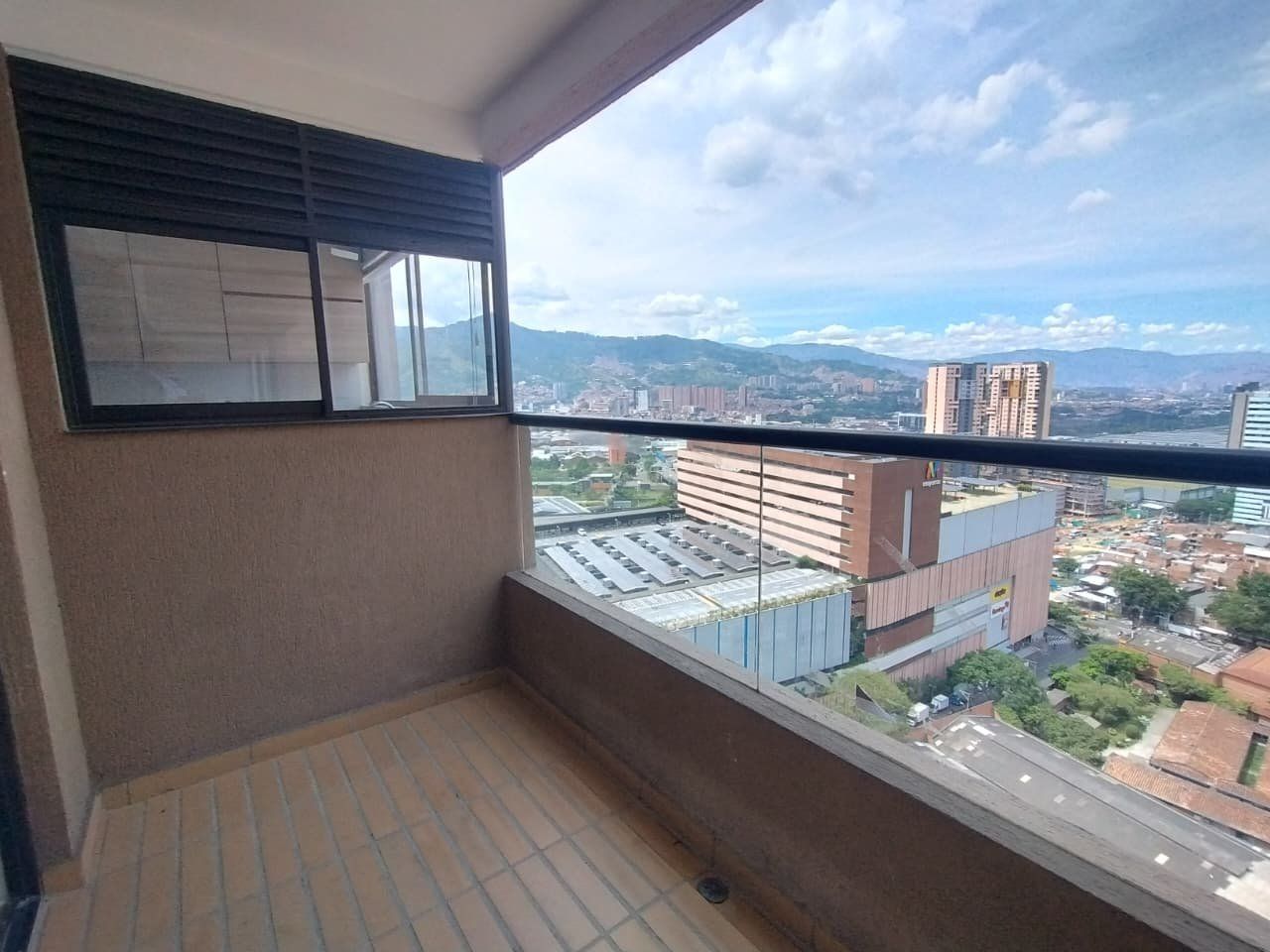 APARTAMENTO EN ARRIENDO UBICADO EN SABANETA SECTOR MAYORCA - 13