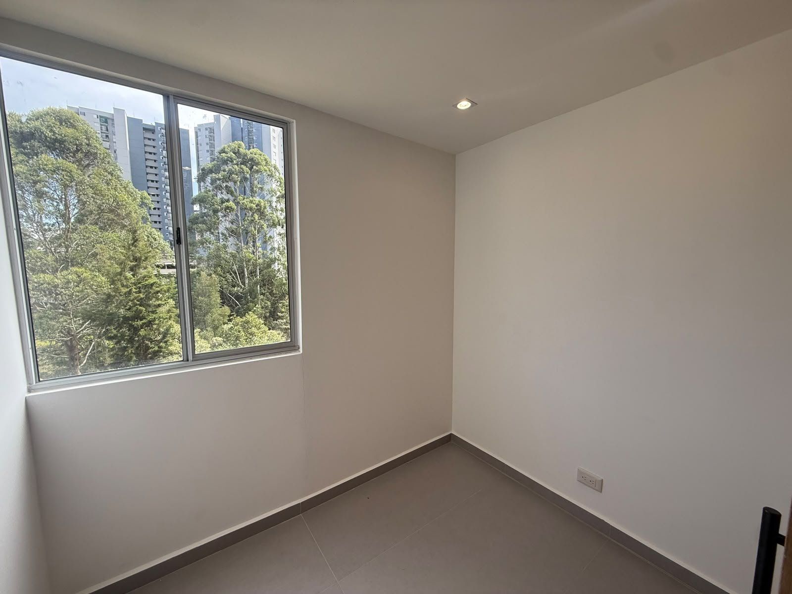 APARTAMENTO EN ARRIENDO UBICADO EN RIONEGRO SECTOR FONTIBON - 3