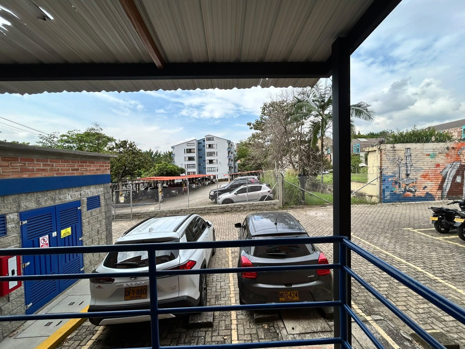 CONSULTORIO EN ARRIENDO UBICADO EN MEDELLIN SECTOR ALTAMIRA - 14