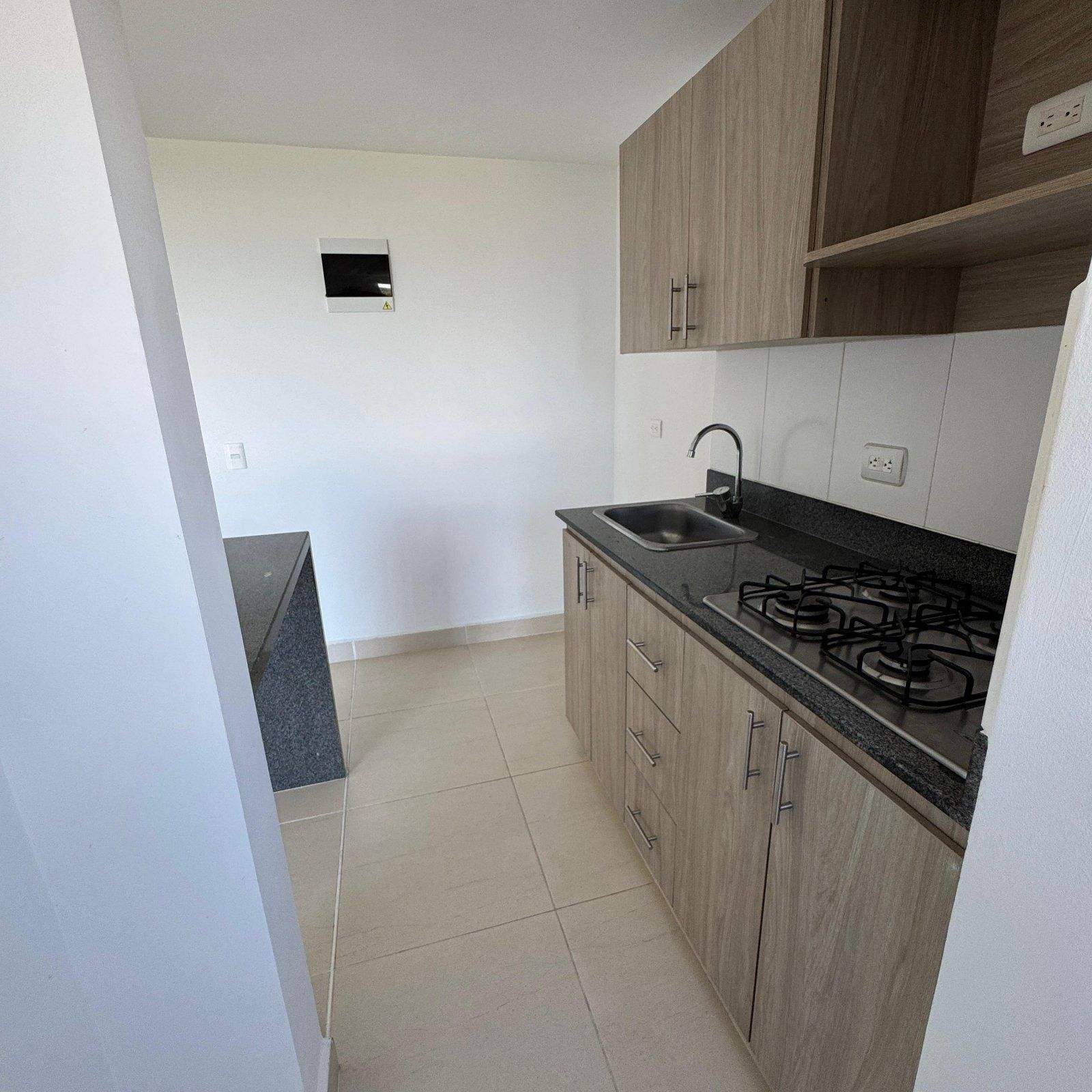 APARTAMENTO EN ARRIENDO UBICADO EN RIONEGRO FONTIBON SECTOR FONTIBON - 3
