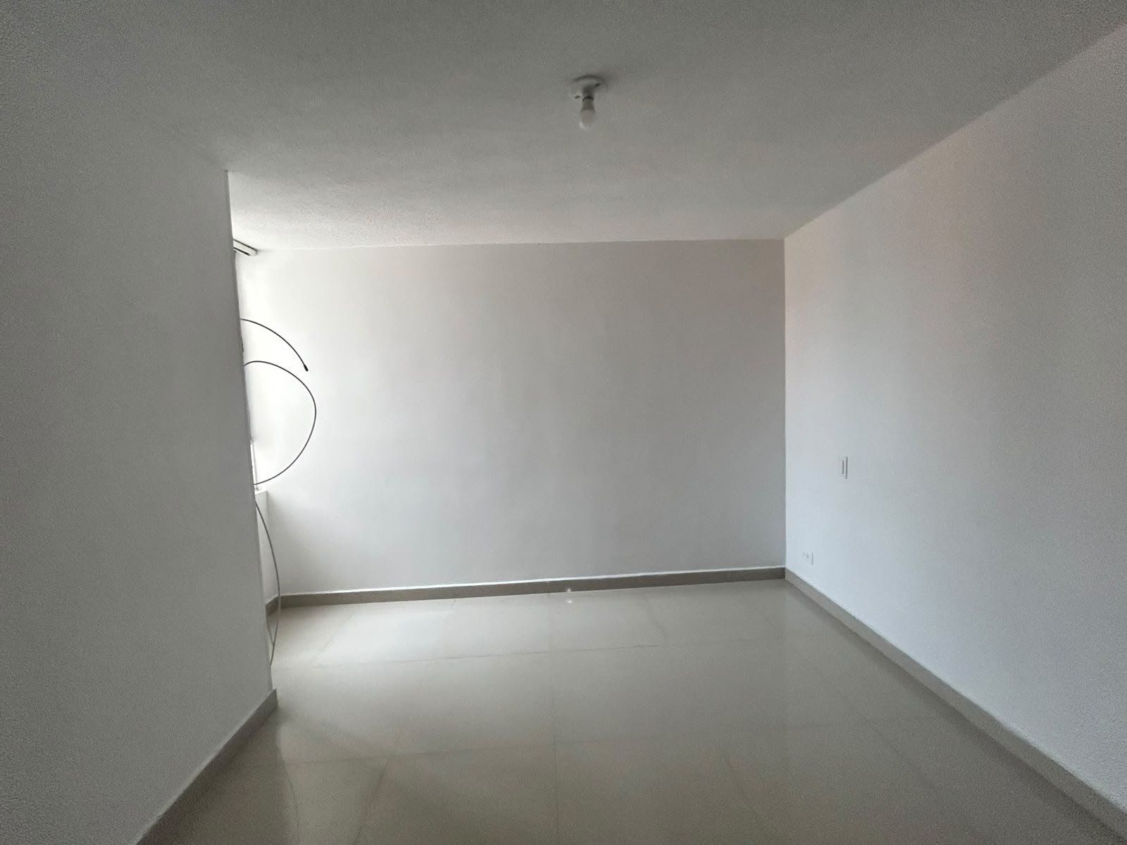 APARTAMENTO EN ARRIENDO UBICADO EN MEDELLIN SECTOR LOMA DE LOS BERNAL - 8