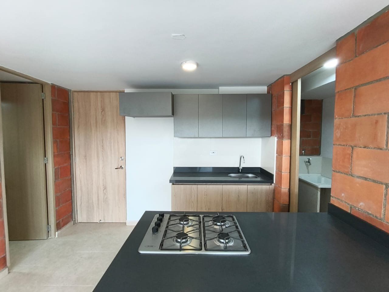 APARTAMENTO EN ARRIENDO UBICADO EN RIONEGRO SECTOR LOS COLEGIOS - 2
