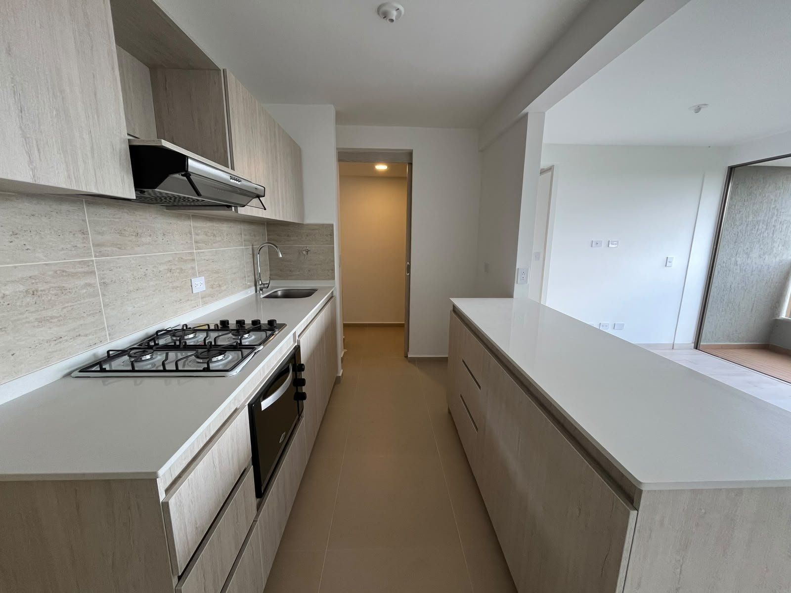 APARTAMENTO EN ARRIENDO UBICADO EN RIONEGRO SECTOR SAN ANTONIO - 2
