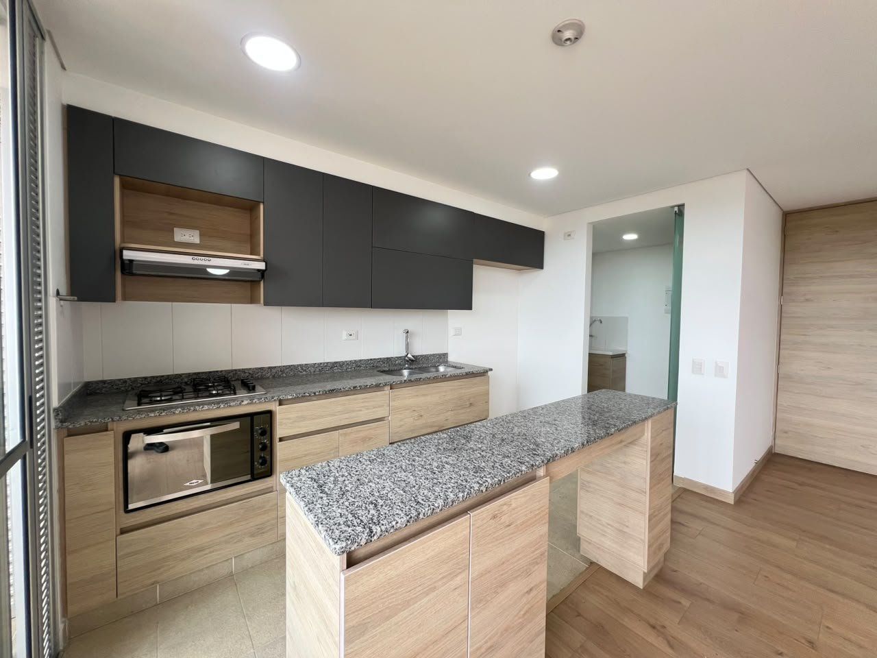 APARTAMENTO EN VENTA UBICADO EN RIONEGRO SECTOR LOS COLEGIOS - 4