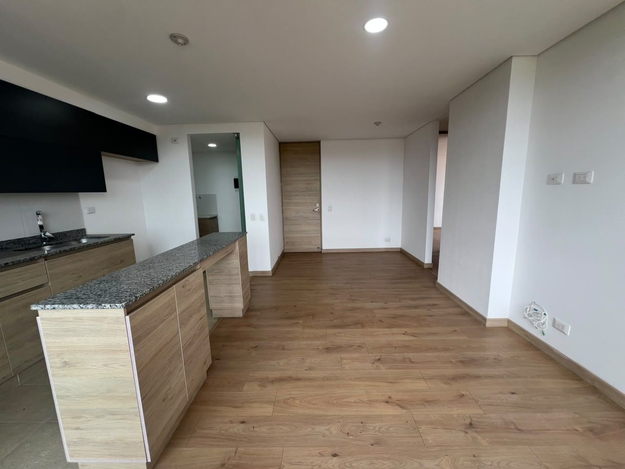 APARTAMENTO EN VENTA UBICADO EN RIONEGRO SECTOR LOS COLEGIOS - 5