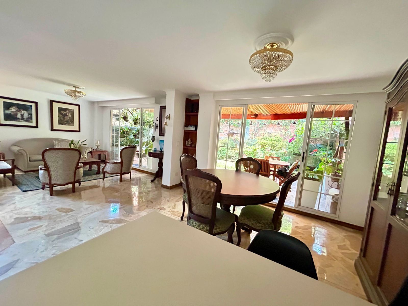 APARTAMENTO EN VENTA UBICADO EN ENVIGADO SECTOR LOMA DEL ESCOBERO - 2