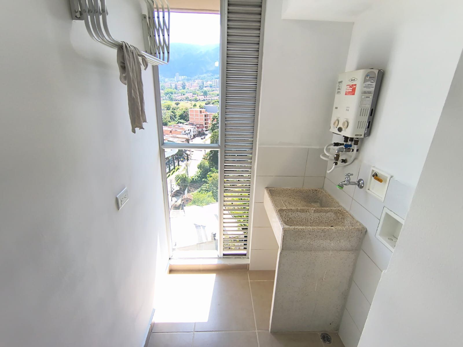 APARTAMENTO EN ARRIENDO UBICADO EN ITAGÜÍ SECTOR SURAMERICA - 13