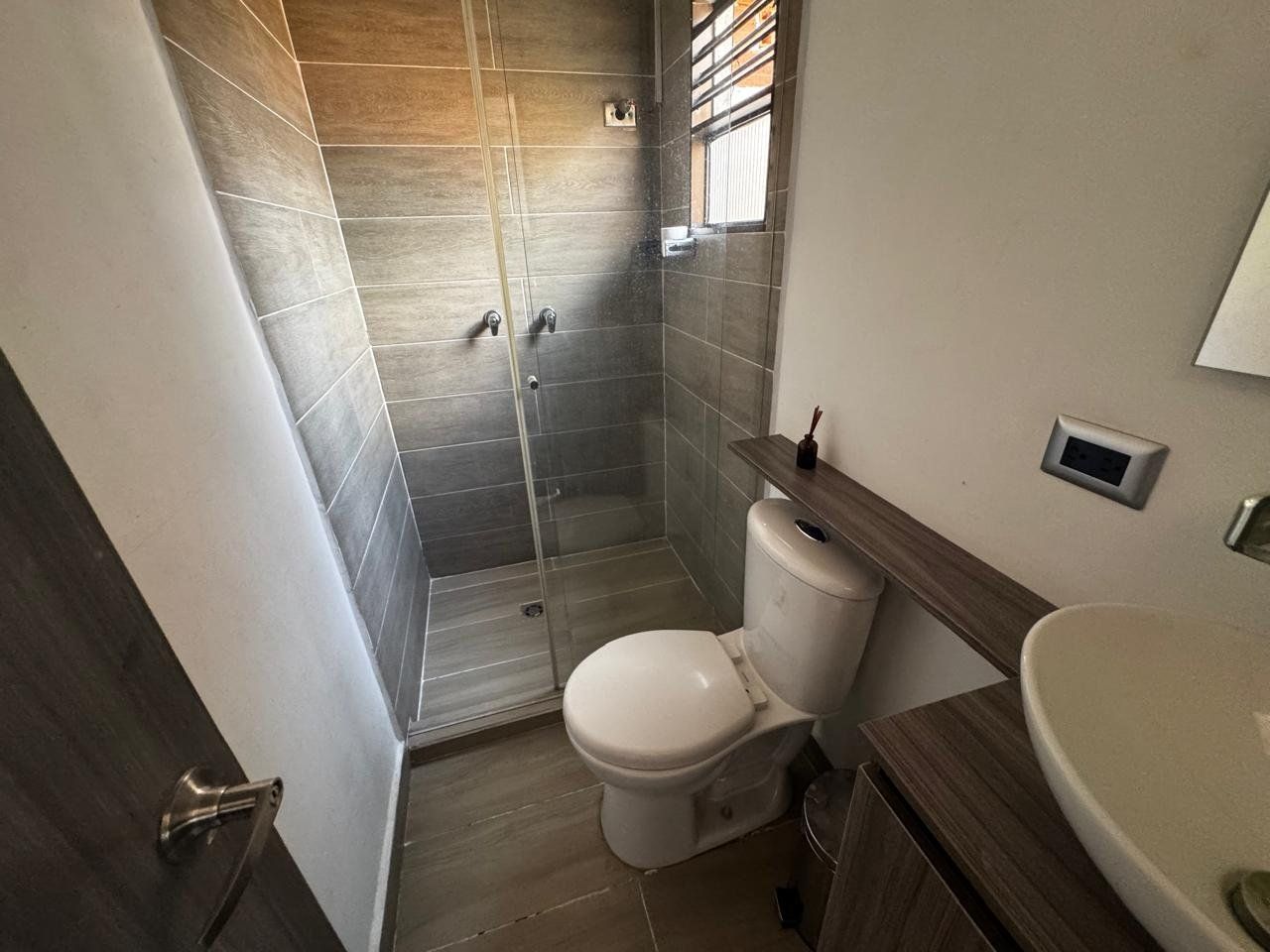 APARTAESTUDIO EN ARRIENDO UBICADO EN MEDELLÍN SECTOR LAURELES - 8