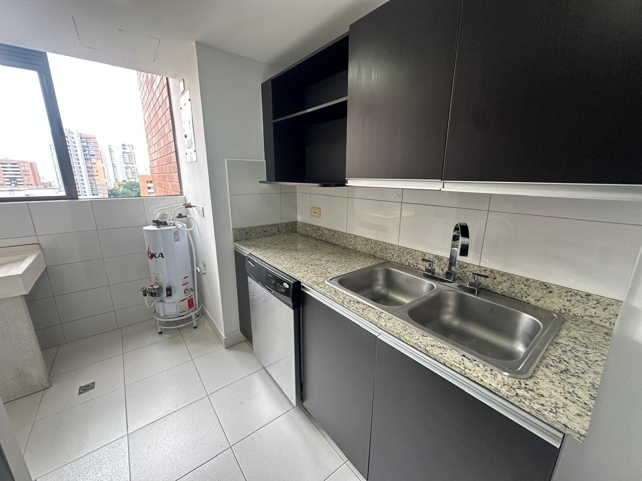 APARTAMENTO EN ARRIENDO UBICADO EN MEDELLIN SECTOR MARIA DE LOS ANGELES - 2