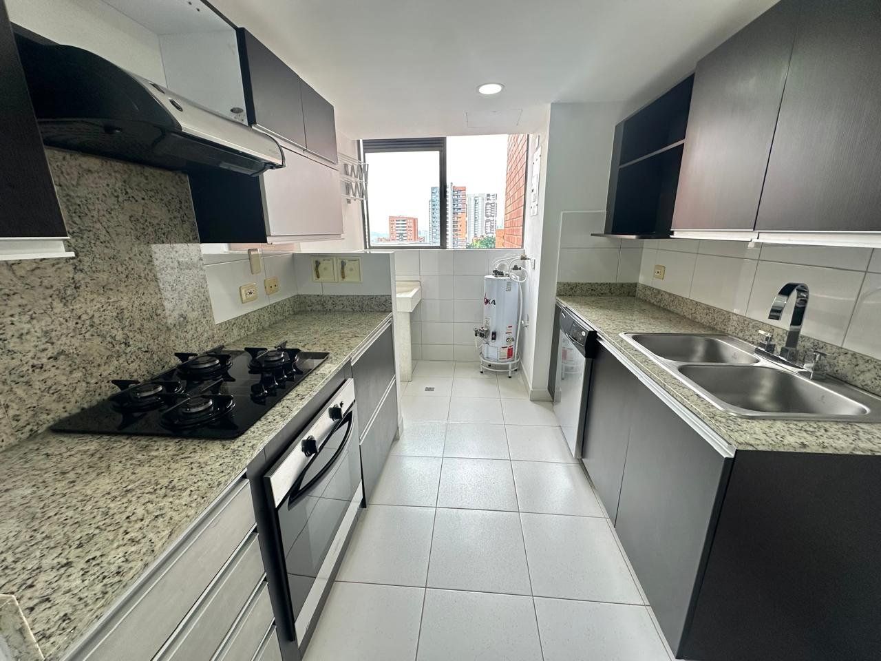APARTAMENTO EN ARRIENDO UBICADO EN MEDELLIN SECTOR MARIA DE LOS ANGELES - 3