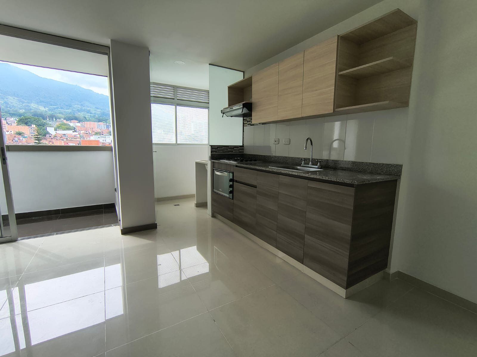 APARTAMENTO EN ARRIENDO UBICADO EN LA ESTRELLA SECTOR LAS BRISAS - 3