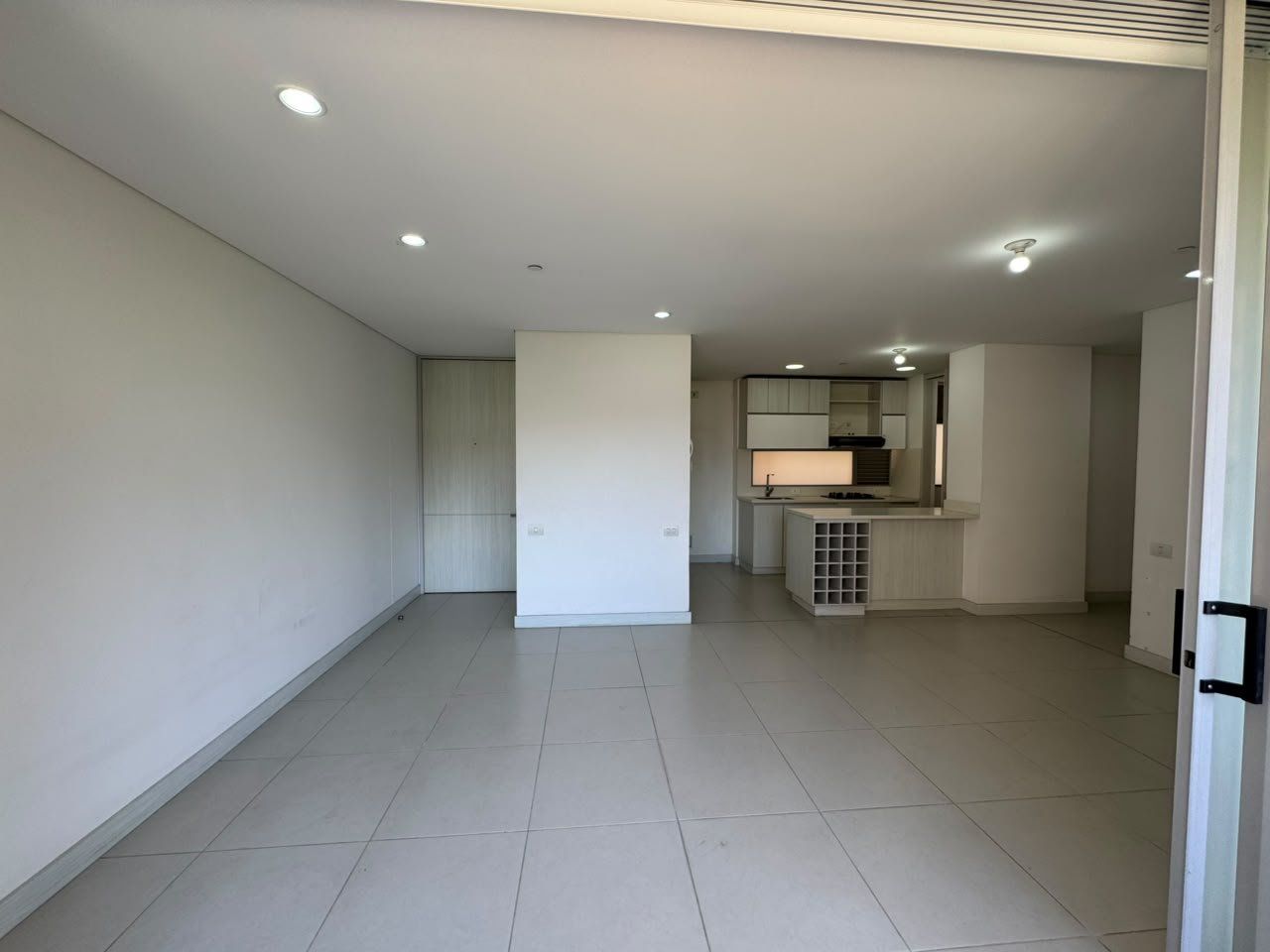 APARTAMENTO EN ARRIENDO UBICADO EN ENVIGADO - 4