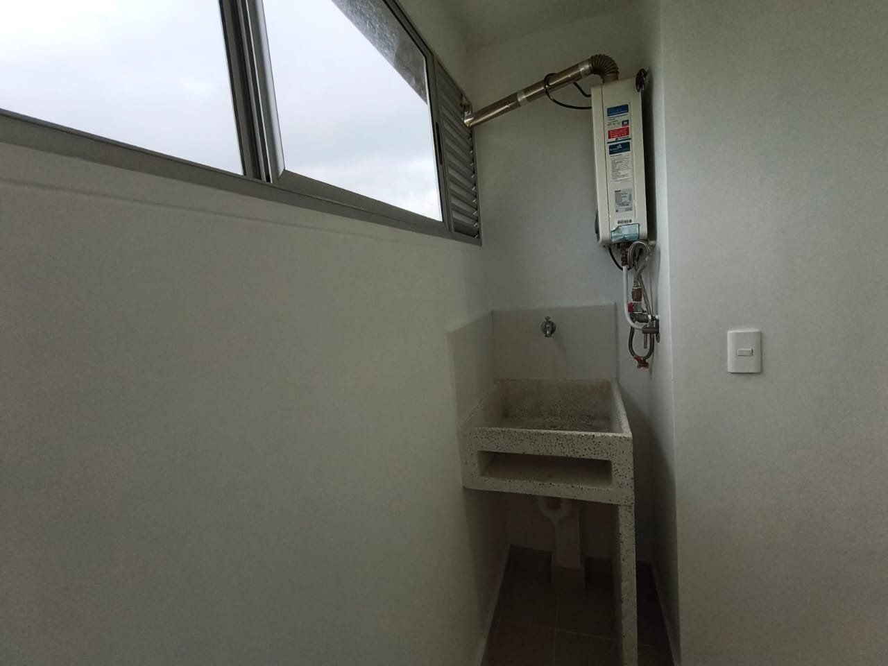 APARTAMENTO EN ARRIENDO UBICADO EN RIONEGRO SECTOR OJO DE AGUA - 16