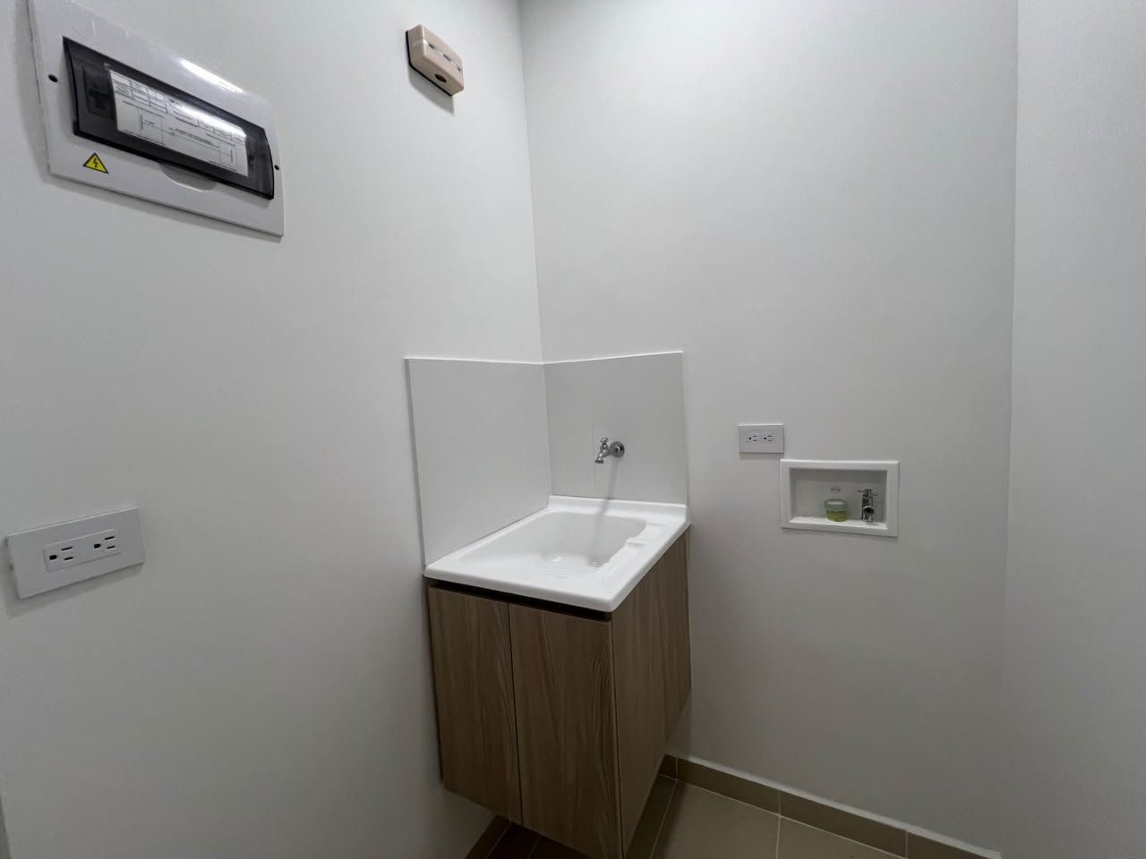 APARTAMENTO EN ARRIENDO UBICADO EN EL RETIRO SECTOR LA FE - 10
