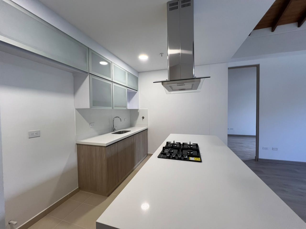 APARTAMENTO EN VENTA UBICADO EN EL RETIRO SECTOR LA FE - 3