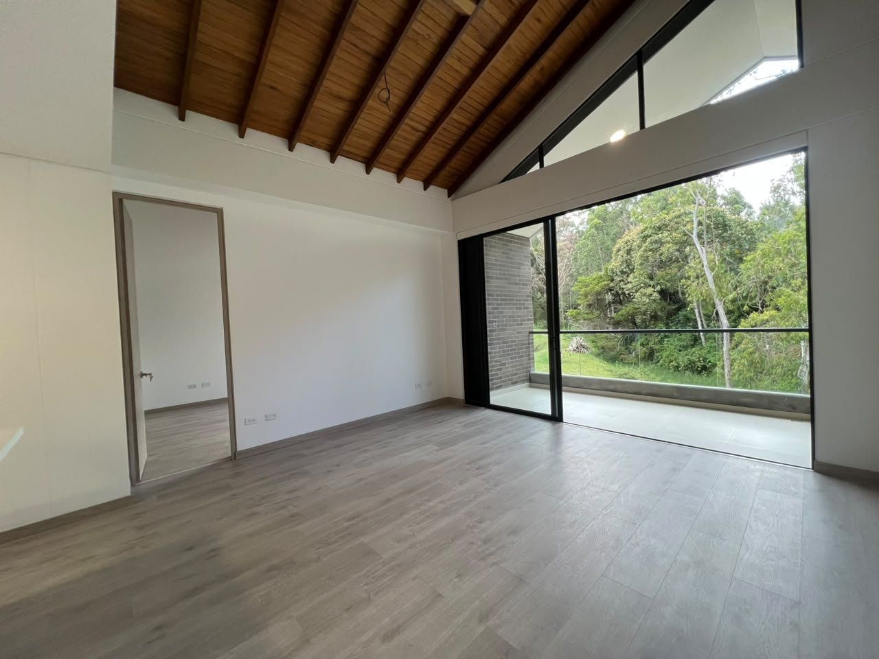 APARTAMENTO EN VENTA UBICADO EN EL RETIRO SECTOR LA FE - 8