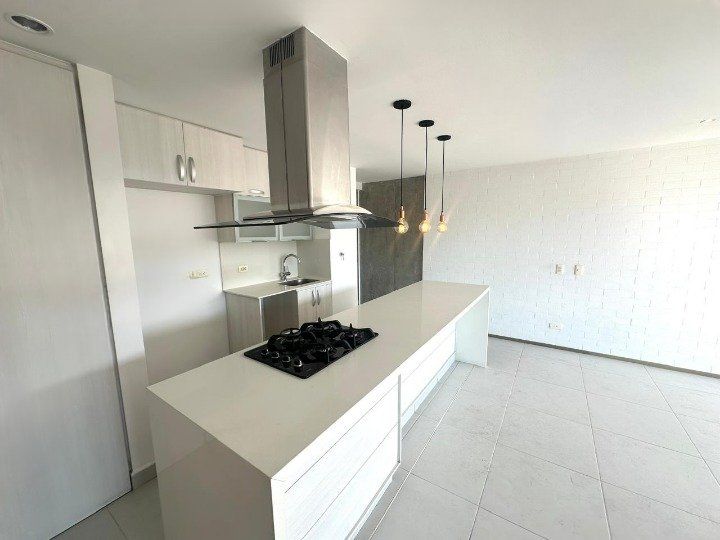APARTAMENTO EN ARRIENDO UBICADO EN ENVIGADO SECTOR LOMA DEL ESMERALDAL - 3