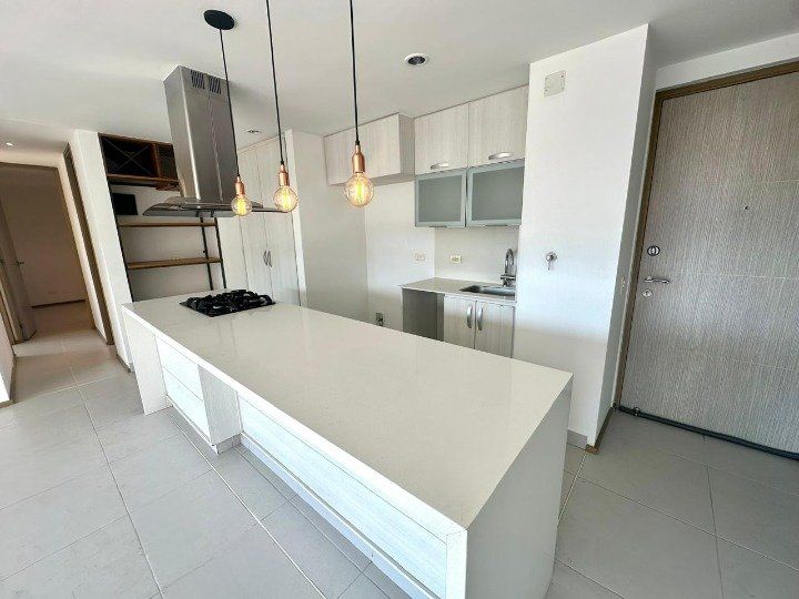 APARTAMENTO EN ARRIENDO UBICADO EN ENVIGADO SECTOR LOMA DEL ESMERALDAL - 2