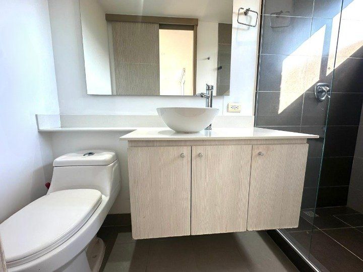 APARTAMENTO EN ARRIENDO UBICADO EN ENVIGADO SECTOR LOMA DEL ESMERALDAL - 8