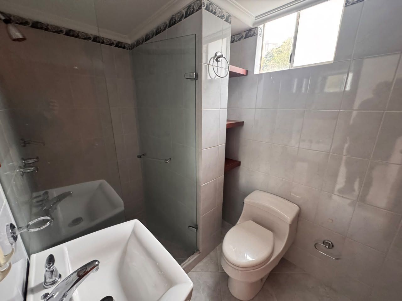 APARTAMENTO EN ARRIENDO UBICADO EN MEDELLIN SECTOR LOS BALSOS - 7