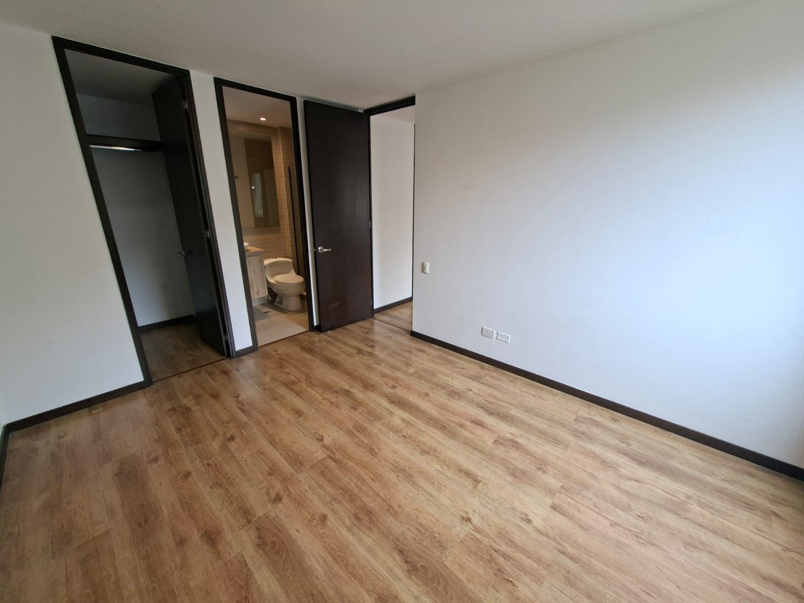 APARTAMENTO EN ARRIENDO UBICADO EN EL POBLADO SECTOR EL TESORO - 5