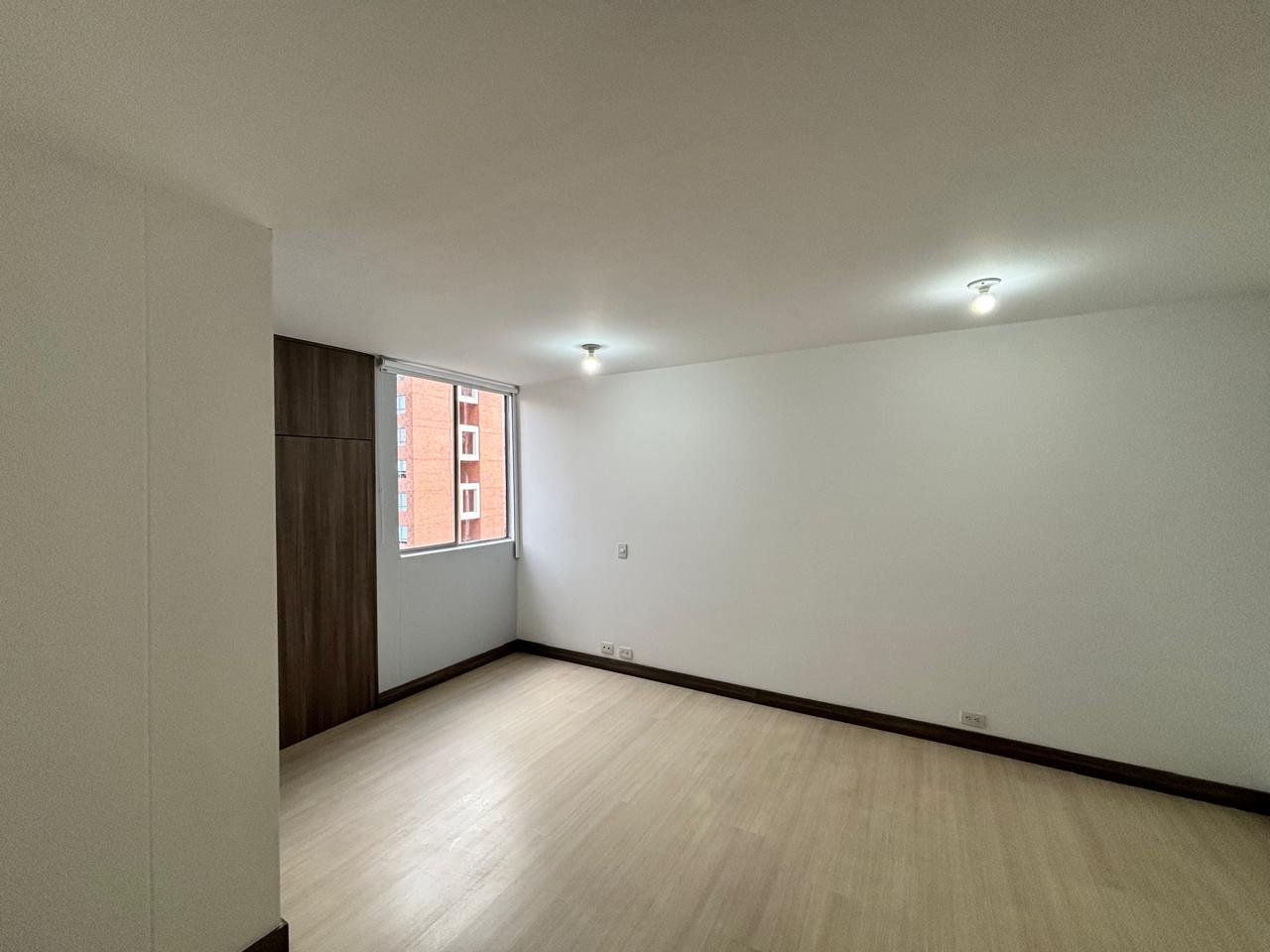 APARTAMENTO EN ARRIENDO UBICADO EN ENVIGADO SECTOR LOMA DEL ESMERALDAL - 6