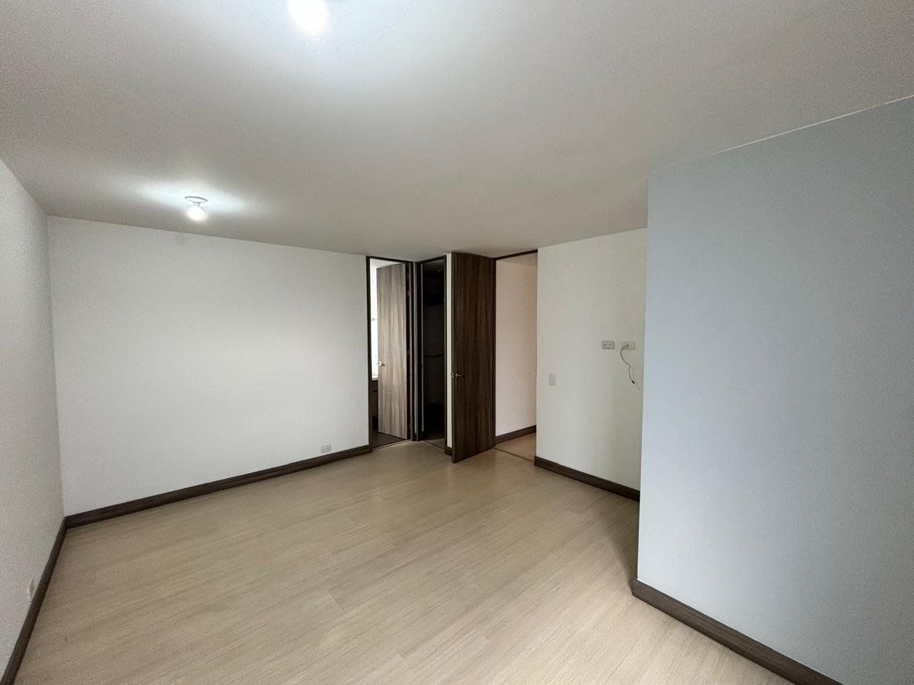 APARTAMENTO EN ARRIENDO UBICADO EN ENVIGADO SECTOR LOMA DEL ESMERALDAL - 7