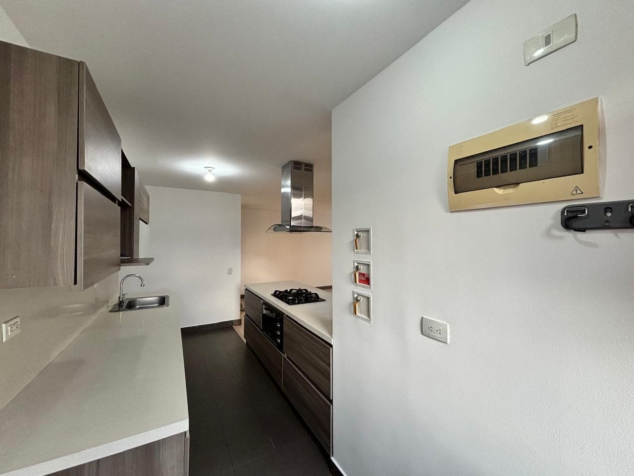 APARTAMENTO EN ARRIENDO UBICADO EN ENVIGADO SECTOR LOMA DEL ESMERALDAL - 5