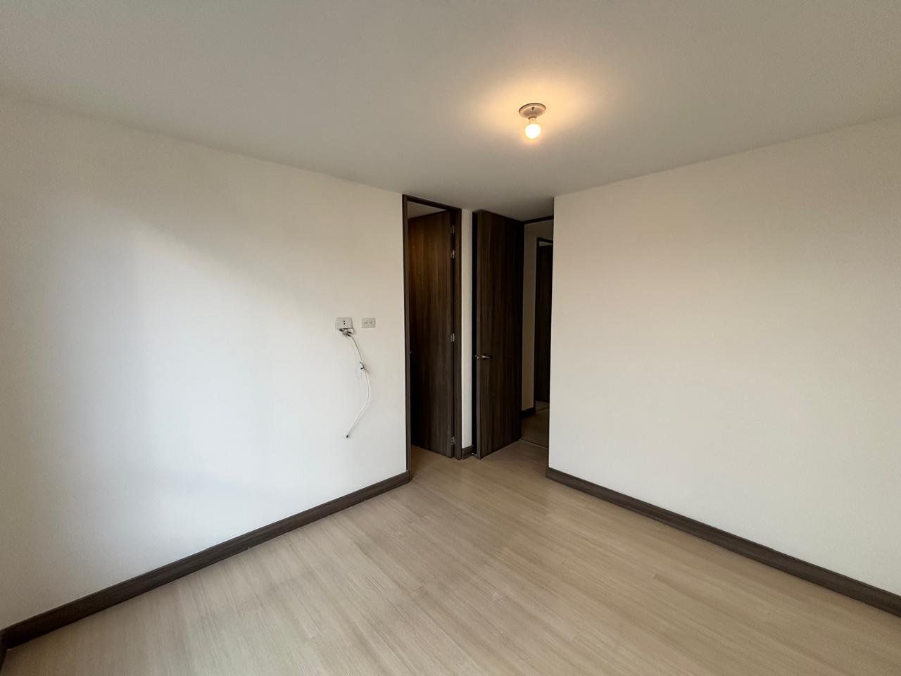 APARTAMENTO EN ARRIENDO UBICADO EN ENVIGADO SECTOR LOMA DEL ESMERALDAL - 10