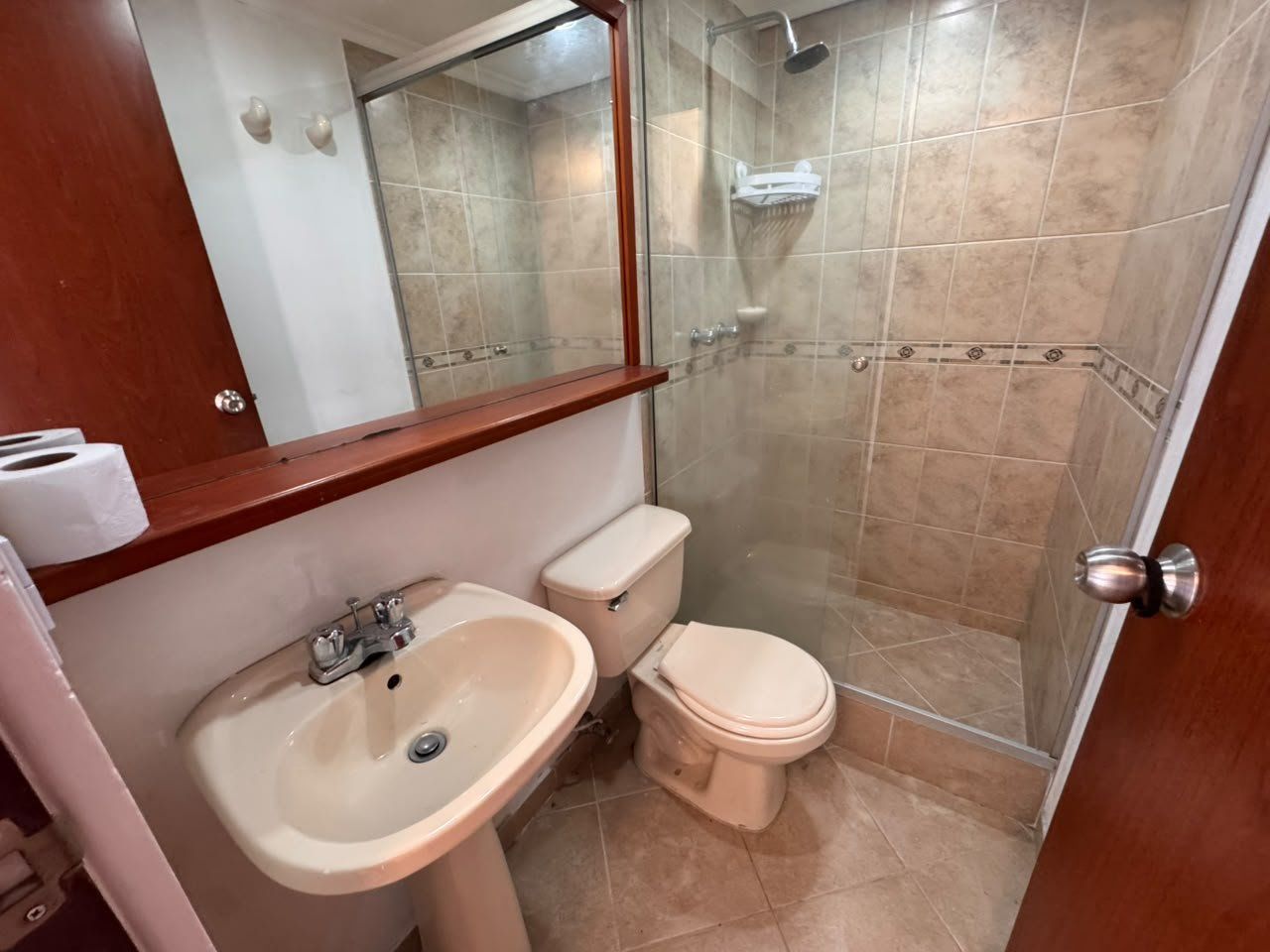 APARTAMENTO EN ARRIENDO UBICADO EN MEDELLIN SECTOR PATIO BONITO - 6