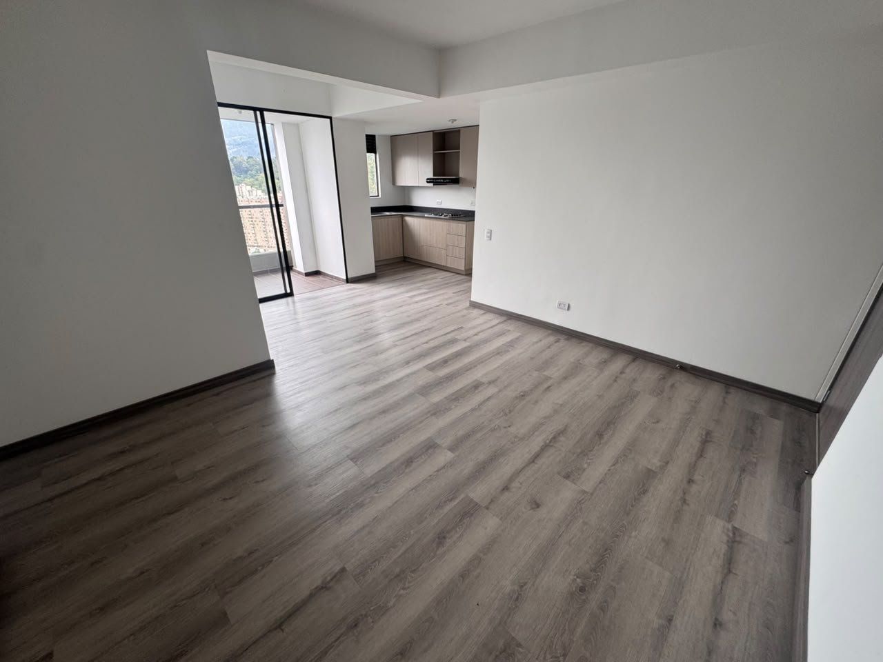 APARTAMENTO EN ARRIENDO UBICADO EN MEDELLÍN SECTOR LAS PALMAS - 2
