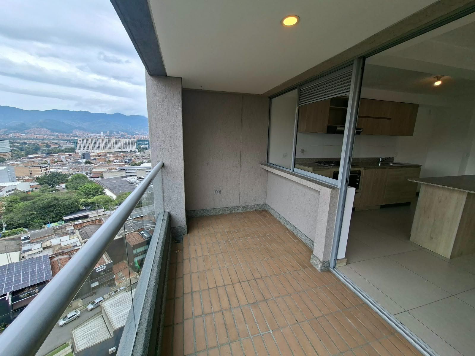 APARTAMENTO EN ARRIENDO UBICADO EN MEDELLIN SECTOR POBLADO - 10