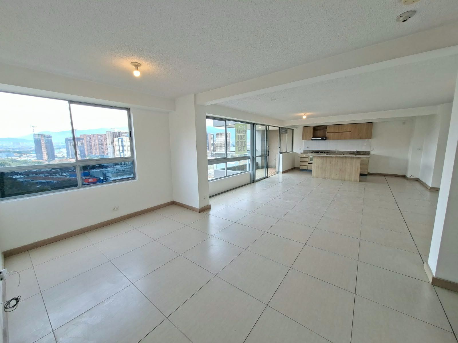 APARTAMENTO EN ARRIENDO UBICADO EN MEDELLIN SECTOR POBLADO - 2