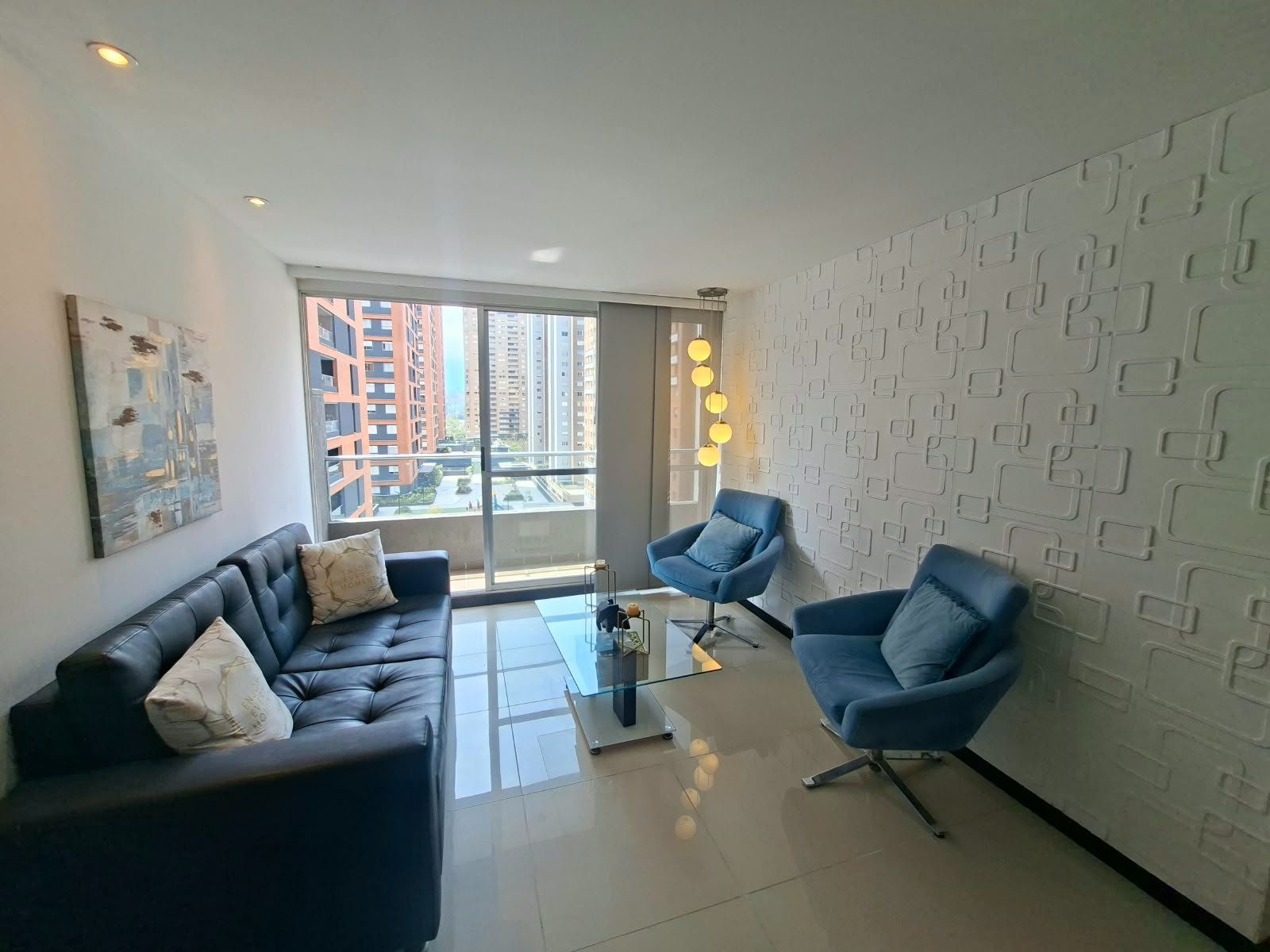 APARTAMENTO EN ARRIENDO UBICADO EN MEDELLIN SECTOR POBLADO