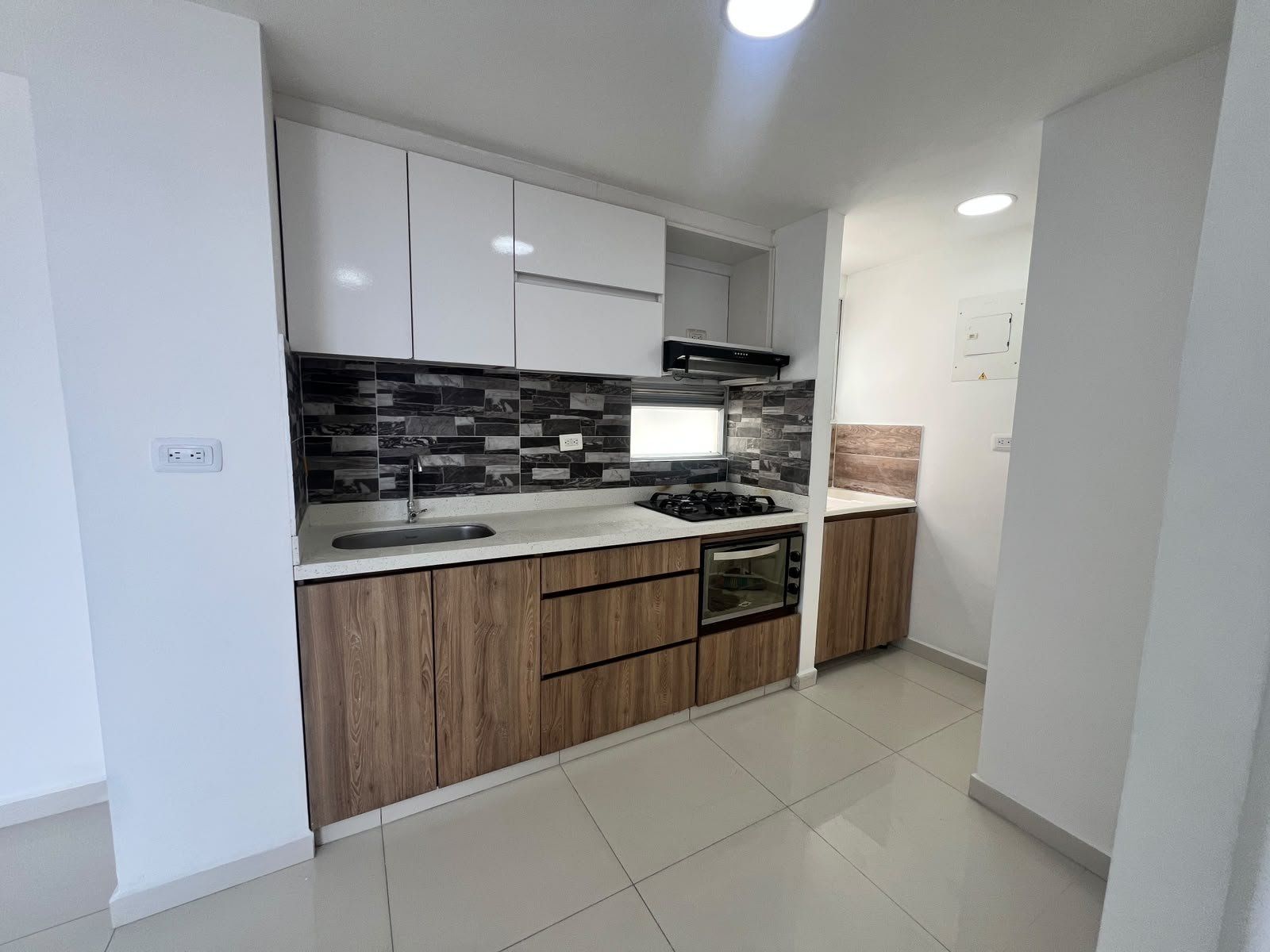 APARTAMENTO EN ARRIENDO UBICADO BELLO SECTOR AMAZONIA - 5