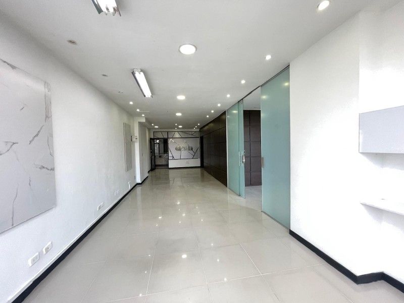 OFICINA EN ARRIENDO UBICADA EN MEDELLIN SECTOR POBLADO - 4