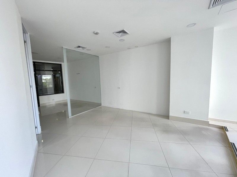 OFICINA EN ARRIENDO UBICADA EN MEDELLIN SECTOR POBLADO - 2