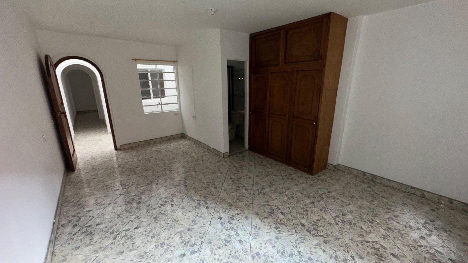 CASA EN ARRIENDO UBICADA EN BELLO SECTOR MANCHESTER - 6