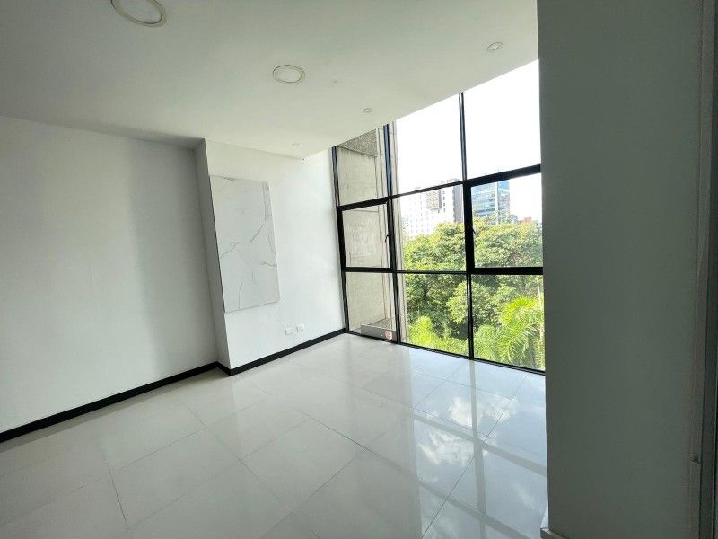 OFICINA EN ARRIENDO UBICADA EN MEDELLIN SECTOR POBLADO - 6