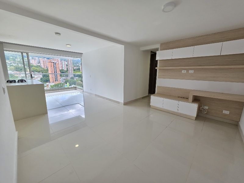 APARTAMENTO EN ARRIENDO UBICADO EN ITAGUI SECTOR SURAMERICA - 2