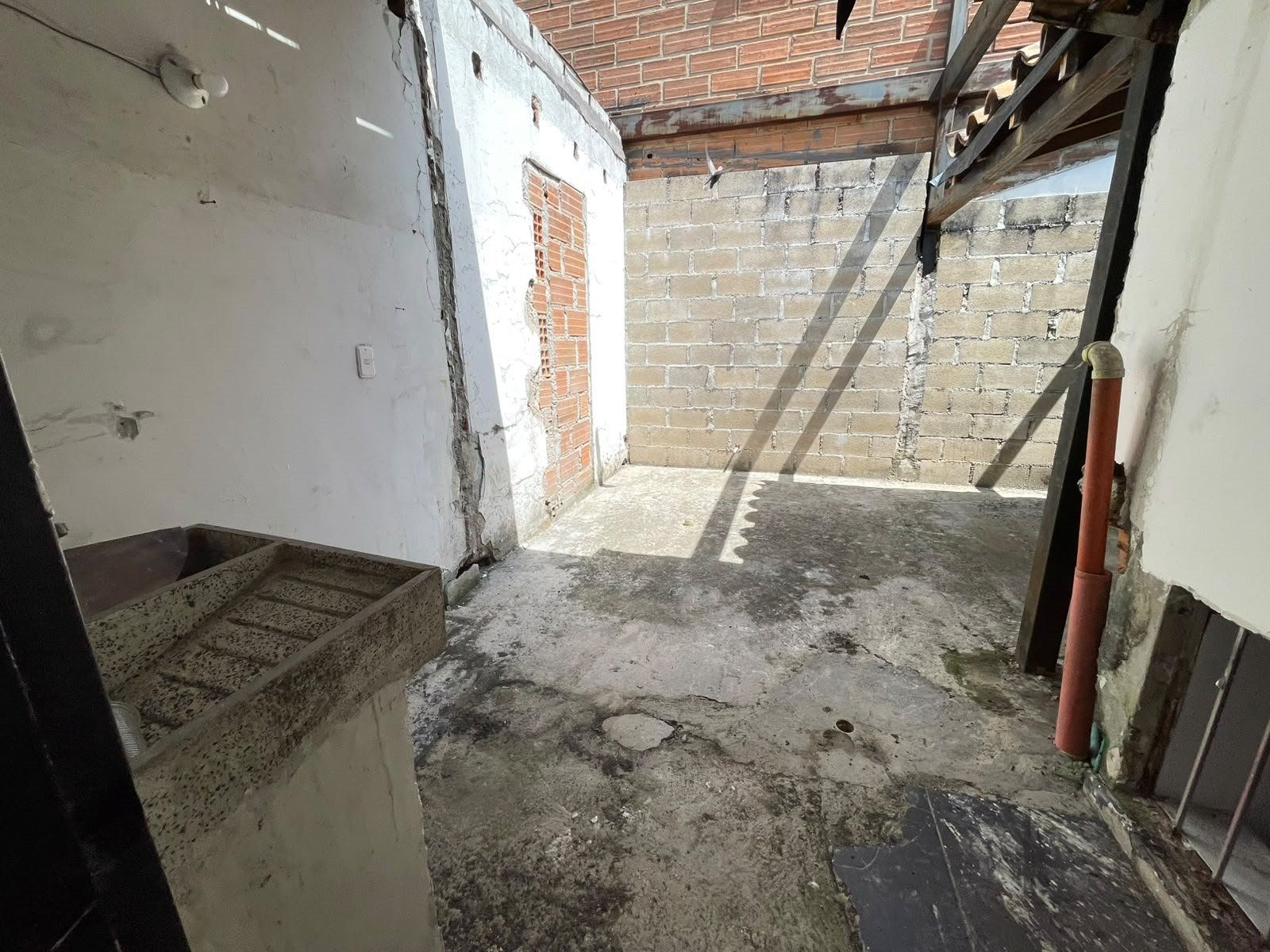 BODEGA EN ARRIENDO UBICADA EN MEDELLIN SECTOR LAURELES - 7