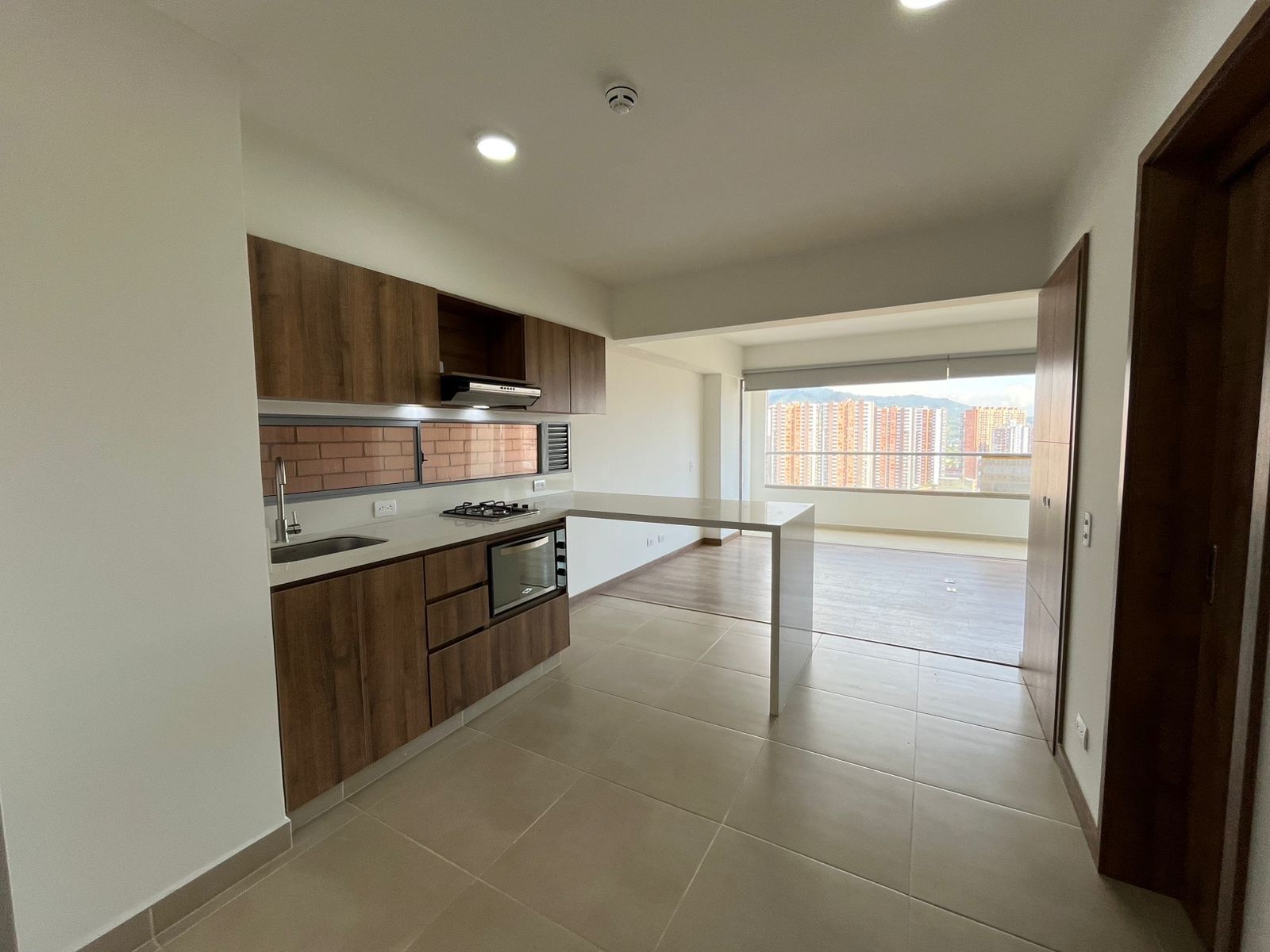 APARTAMENTO EN ARRIENDO UBICADO EN SABANETA SECTOR TRES ESQUINAS - 3