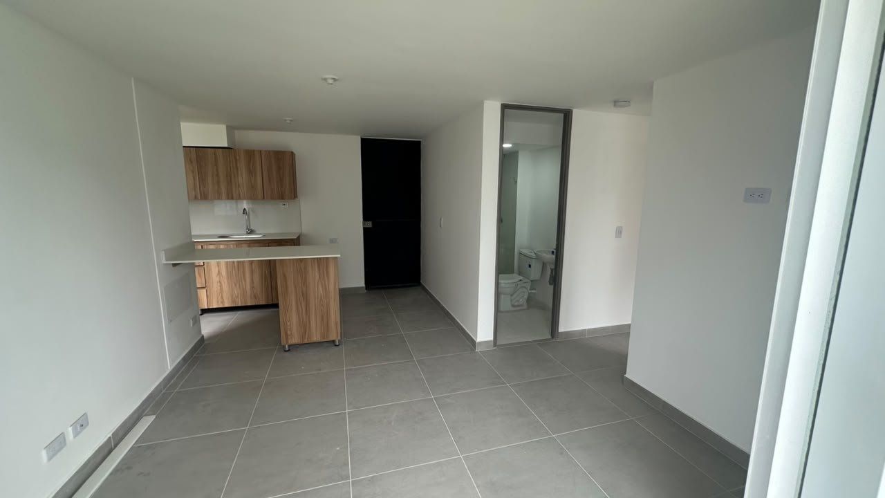 APARTAMENTO EN ARRIENDO UBICADO EN BELLO SECTOR SERRAMONTE - 2